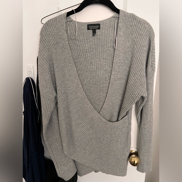 TOPSHOP Wrap Sweater - Picture 3 of 3